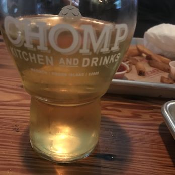 Chomp Kitchen & Drinks - American Near Me - Warren, Rhode Island