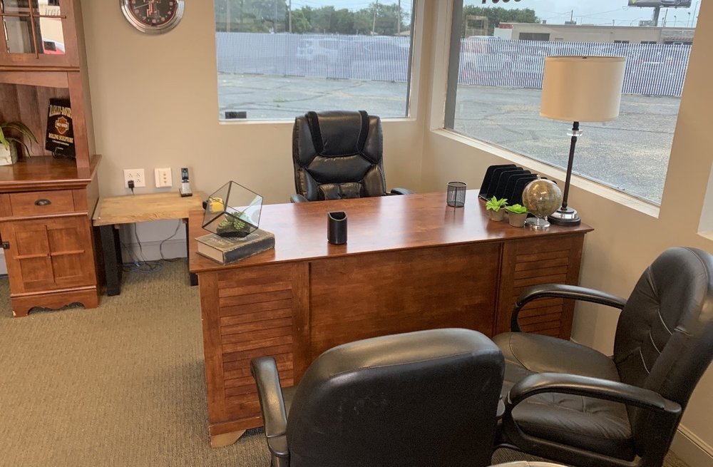 HUB CITY AUTOS Updated September 2024 3609 Ave, Lubbock, Texas