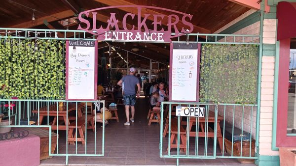 Slackers by null