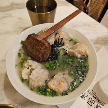 Supreme Dumplings - Shanghainese Near Me - Honolulu, Hawaii Supreme Dumplings - Shanghainese Near Me - Honolulu, Hawaii