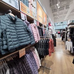 Uniqlo - Memorial City Mall