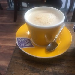 Juice Zone - Excellent Flat white €2.5