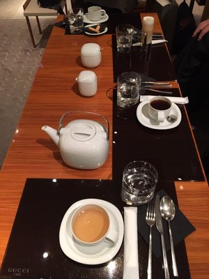 Gucci Cafe 32 Photos Coffee Tea 銀座4丁目4 10 有楽町駅 中央区 東京都 Japan Phone Number Yelp