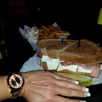 Airport Wheat & Rye - Reuben Sandwich with Fries and Coleslaw - New American Near Me - Romulus, Michigan