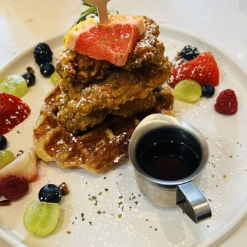 Sweet Maple - Chicken Croffle - American Near Me - San Francisco, California