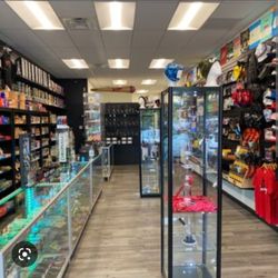 Lava Smoke Shop 2 - Inside the spot
