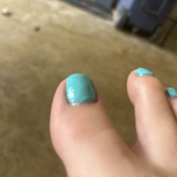 Mq Nails