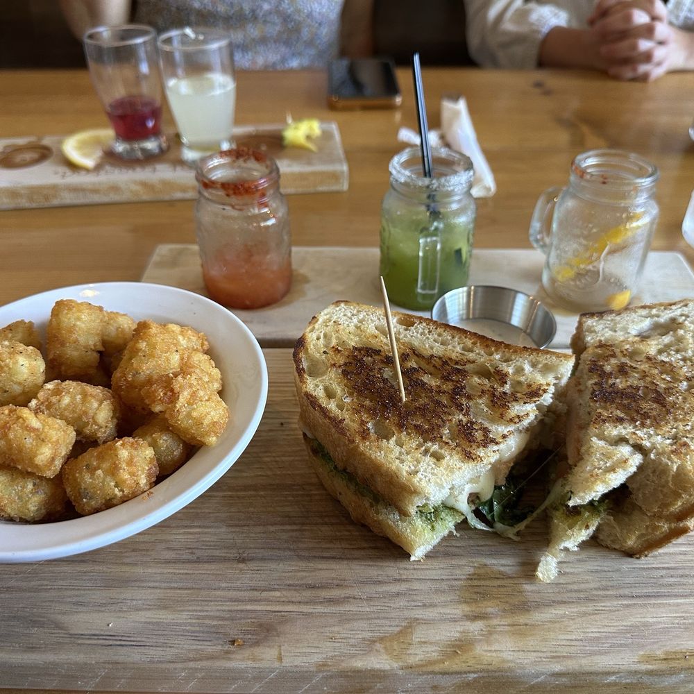 Get Toasted - Chicken Pesto with tots - Breakfast & Brunch Near Me - Riverbank, California