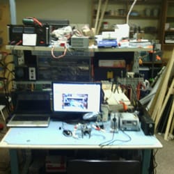 Splat Space - Electrical and computer engineering workbench