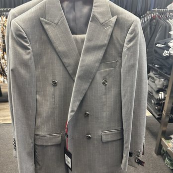 Mi Moda Italian Suits - Double Breasted Suit - Men's Clothing Near Me - Santa Ana, California Mi Moda Italian Suits - Double Breasted Suit - Men's Clothing Near Me - Santa Ana, California