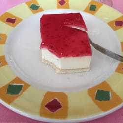 I Sapori D'italia - "Tarte"au citron avec coulis de fraise