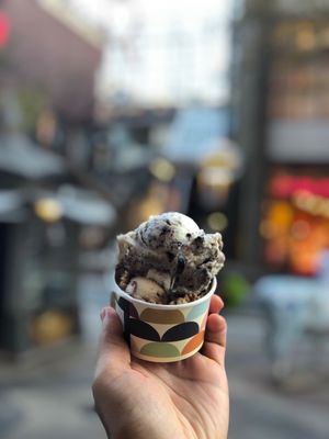 Gelato Boy by null
