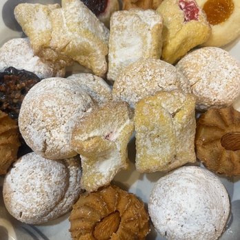 Chimirri's Italian Pastry Shoppe - Big selection of cookies! - Bakeries Near Me - Wethersfield, Connecticut Chimirri's Italian Pastry Shoppe - Big selection of cookies! - Bakeries Near Me - Wethersfield, Connecticut