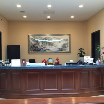 Empire Medicine - Front desk - Acupuncture Near Me - Williston Park, New York