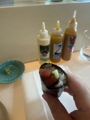 PARI PARI Handroll Bar by null