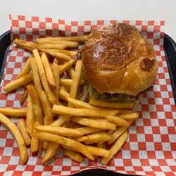 Yummy Tummy Eatery