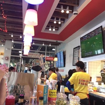 Comida Fresca - Counter service area - Bars Near Me - Metuchen, New Jersey