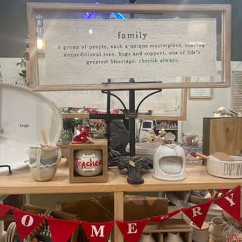 Lavender Moon Interiors - Gift Shops Near Me - Martinez, California