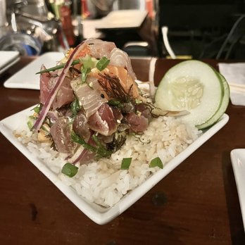 The Dolphin - Mixed poke on top of sushi rice.  (or as I call it, Hawaiian chirashi) - Seafood Markets Near Me - Hanalei, Hawaii