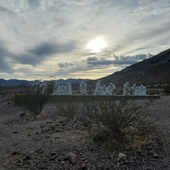 The Goldwell Open Air Museum - The Last Supper (1984) by Charles Albert Szukalski - Walking Tours Near Me - Beatty, Nevada