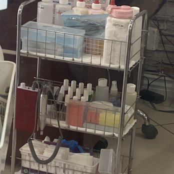 Victory Nails & Spa - Those tools sideways next to the bottles were the ones used on my best friend. Put back in the same pouch. Then back in the top box. - Nail Salons Near Me - Fullerton, California