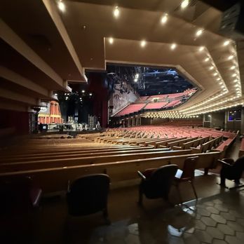 Grand Ole Opry - Stage - Music Venues Near Me - Nashville, Tennessee Grand Ole Opry - Stage - Music Venues Near Me - Nashville, Tennessee
