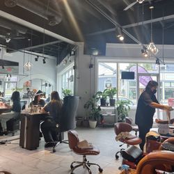 La Perla Nails & Spa - Interior