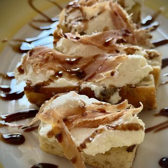 Amore Mio - Ricotta & Prosciutto focaccia - Piano Bars Near Me - Aurora, Illinois