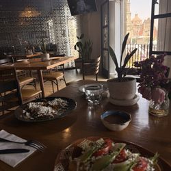Cocina Central 1812 - The vibe of the restaurant