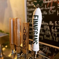 3 Fly Sisters Taps & Wines
