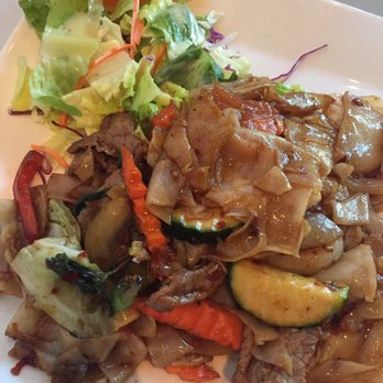 Sri Thai - Pad kee mao - Thai Near Me - Dublin, California Sri Thai - Pad kee mao - Thai Near Me - Dublin, California