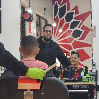 OP Barbershop - My man digging his new 'do - Barbers Near Me - Athens, Tennessee OP Barbershop - My man digging his new 'do - Barbers Near Me - Athens, Tennessee