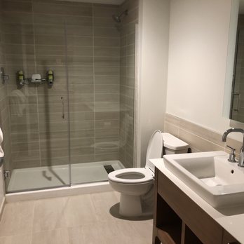 Element Moline - Hotels Near Me - Moline, Illinois