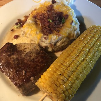 Chili's - 6 oz. Classic Sirloin with Loaded Mashed Potatoes & Corn on the Cob - DELICIOUS! - Tex-Mex Near Me - Hamilton, Ohio Chili's - 6 oz. Classic Sirloin with Loaded Mashed Potatoes & Corn on the Cob - DELICIOUS! - Tex-Mex Near Me - Hamilton, Ohio