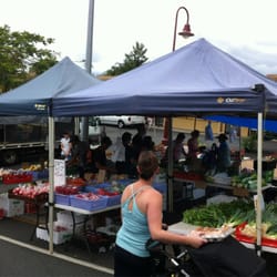Nerang Farmers Market - Fresh produce