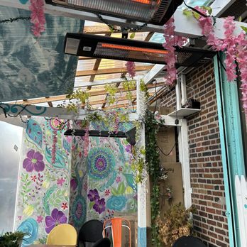 Chakra Cafe - Coffee & Tea Near Me - Sunnyside, New York