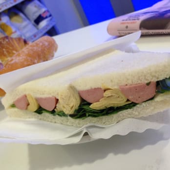 La Colonna - Artichoke and sausage sandwich - Bars Near Me - Rome, RM