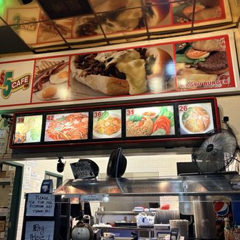 5 Dollar Cafe - Inside where you order food - Breakfast & Brunch Near Me - Las Vegas, Nevada 5 Dollar Cafe - Inside where you order food - Breakfast & Brunch Near Me - Las Vegas, Nevada