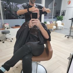 Hairbox 5 - Me getting a haircut