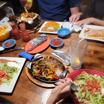 El Tarasco - Beef Fajitas Molcajete Burrito Tarascó Carne asada - Mexican Near Me - Cape Coral, Florida El Tarasco - Beef Fajitas Molcajete Burrito Tarascó Carne asada - Mexican Near Me - Cape Coral, Florida