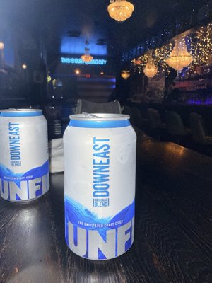 Rock & Rye American Bar by null