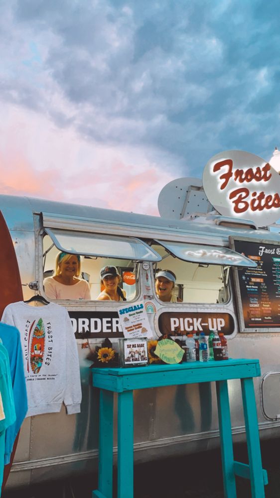 Frost Bites Gulf Shores Logo