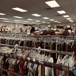 Wimberley Village Thrift Store - Clothes