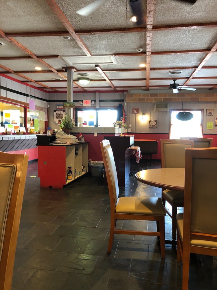 ZEBULON FAMILY RESTAURANT Updated August 2024 20 Reviews 411 W