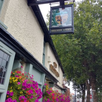 Nelson Arms - British Near Me - Farnham, SRY