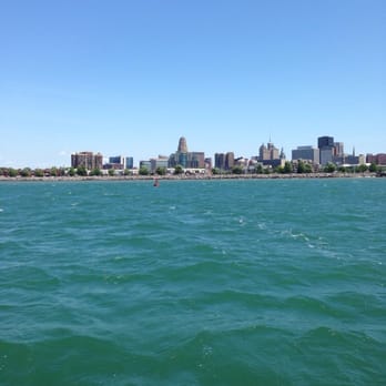 Moondance - Beautiful day to set sail - Boating Near Me - Buffalo, New York