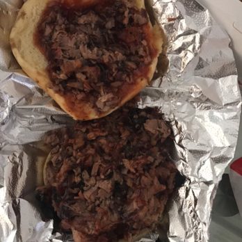 Rodney's Ribs - Brisket sandwich was very tasty. Meat was very moist and well seasoned! - Food Trucks Near Me - Pasadena, California Rodney's Ribs - Brisket sandwich was very tasty. Meat was very moist and well seasoned! - Food Trucks Near Me - Pasadena, California