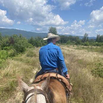 Let’s Ride Horses - Horseback Riding Near Me - Hot Springs, Virginia