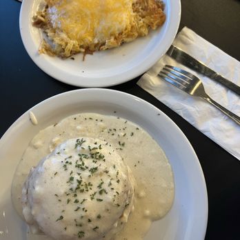 Breakfast Bitch - Cheesy Hash Browns Bitchin Chicken on a Biscuit - Breakfast & Brunch Near Me - Phoenix, Arizona