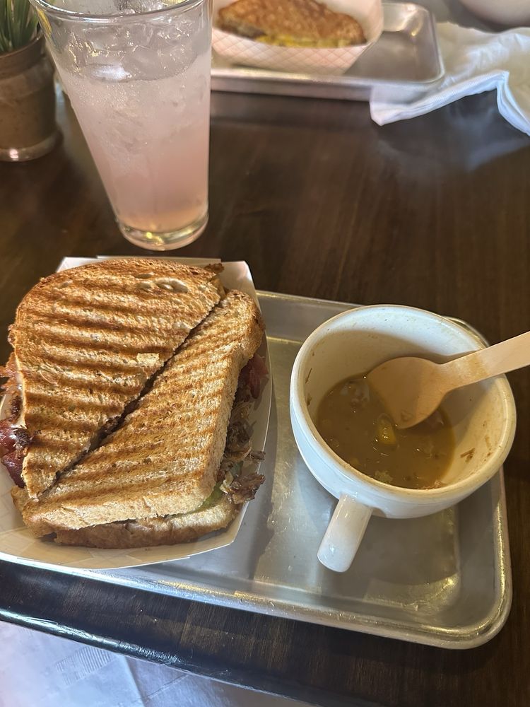 The Dandy Lion on Main Logo